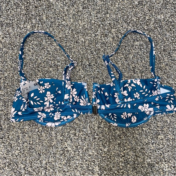 Bundle for $3! Floral Swim Top Medium SheIn Teal Blue Light Pink Bikini V Plunge - Picture 4 of 6
